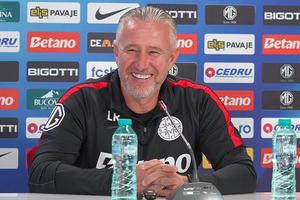 Reghecampf l-a înțepat pe Marius Baciu: „Știți deja de la fostul antrenor, nu?”