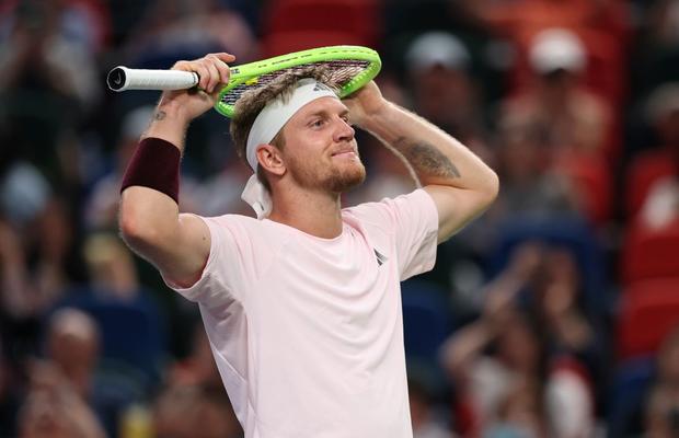Noul campion de turneu Masters 1000 dezvăluie o cheie a schimbării în bine: joacă șah ore întregi cu echipa lui