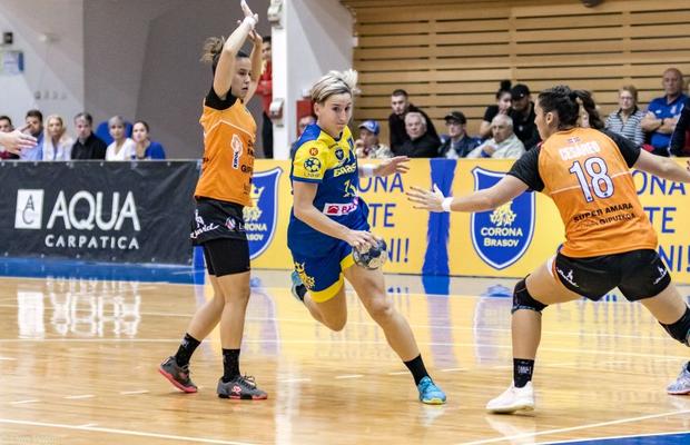 DOPAJ ÎN HANDBAL // Laslo și Bazaliu au fost azi la ANAD și au dat probe de sânge și urină! Jucătoarele de la Corona Brașov riscă o suspendare URIAȘĂ