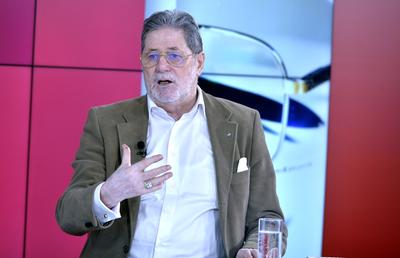 Cornel Dinu, la emisiunea „Prietenii lui Ovidiu” » Cum l-a salvat pe Reghe de la moarte + „Săracul Contra a fost depășit! Bietul de el a făcut greșeli impardonabile”
