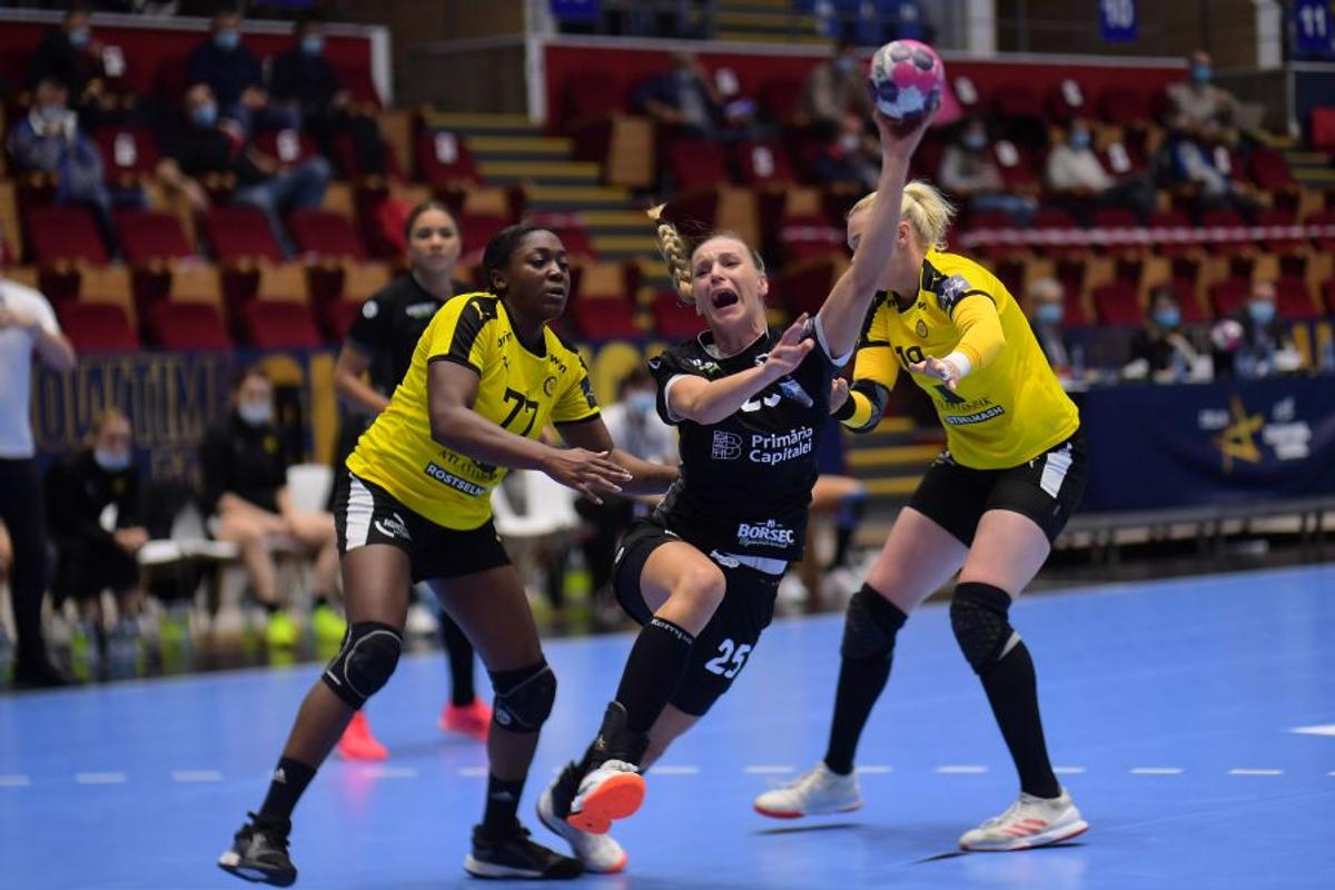 CSM BUCUREȘTI - ROSTOV 22-27. Furtună după eșec! Cristina Neagu n-a mai răbdat: „Ce echipă cu pretenții nu-și respectă jucătoarele și nu plătește la timp?” + „Nu sunt robot, nu vă bazați pe mine la EURO!”