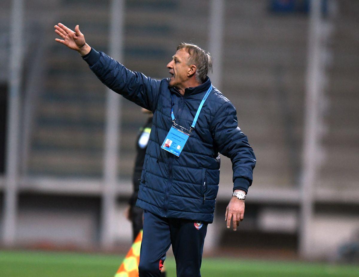 Chindia scapă victoria cu Rapid, 2-2, din cauza unei erori URIAȘE de arbitraj! Tușierul n-a văzut un ofsaid clar