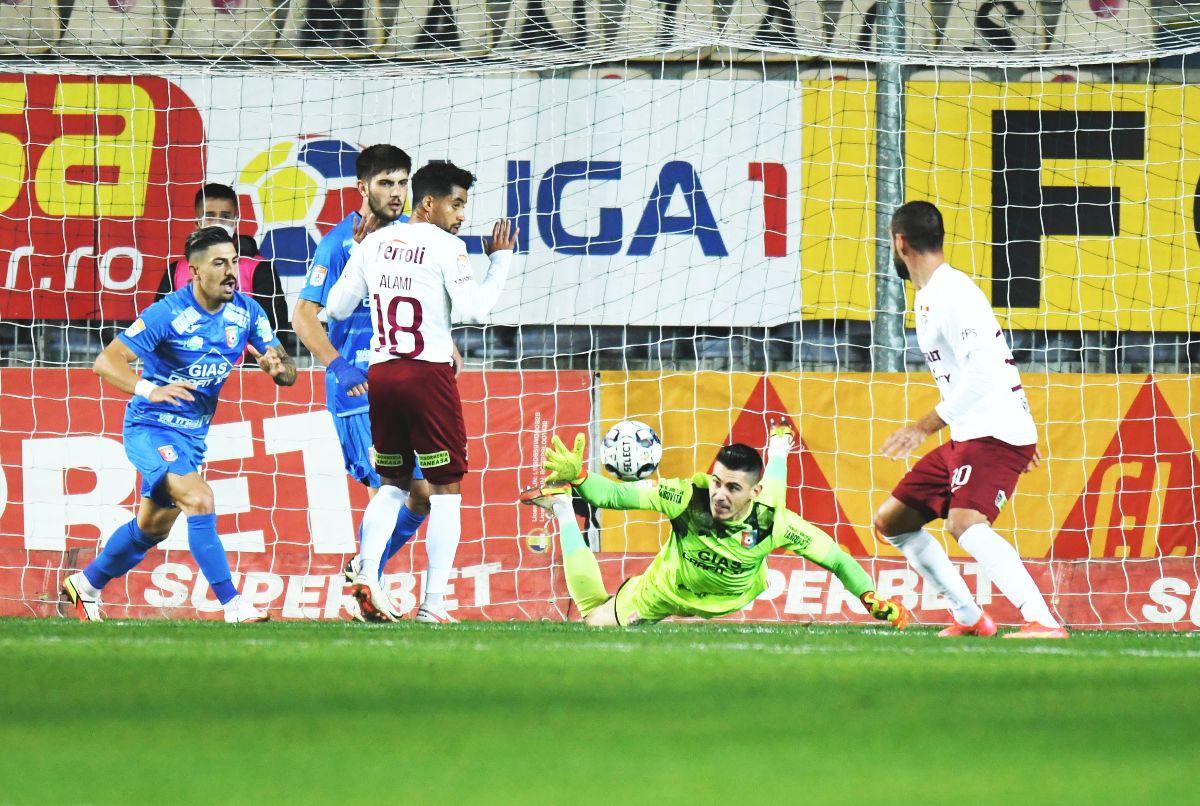 Fotbaliștii Chindiei au răbufnit după greșeala de arbitraj care i-a costat victoria cu Rapid: „Arbitrați corect! Nu e normal așa ceva”