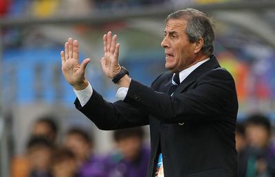 Sfârșitul unei ere! „El Maestro” Tabarez, demis după 15 ani la naționala Uruguayului