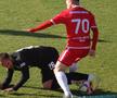 7 informații de la FC Buzău - Dinamo 2-2 » Burcă a dialogat cu un suporter: „Cu FCSB, tată, nu cu Steaua!”, ce a pățit decarul „câinilor” + Mihalcea, nemulțumit de atitudine