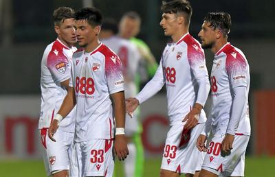 Poate promova Dinamo? Ce s-a întâmplat în amicalul cu una dintre contracandidatele la play-off + revenire după 9 luni