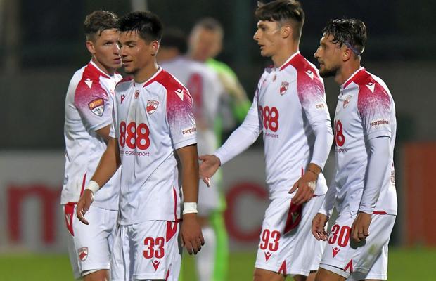 Poate promova Dinamo? Ce s-a întâmplat în amicalul cu una dintre contracandidatele la play-off + revenire după 9 luni