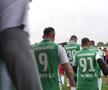 Show fabulos în „Groapa cu lei” de la Bărcănești! Șeful galeriei a intrat peste jucători în vestiar și-a început să țipe la ei: „Haideee, băăăă!”