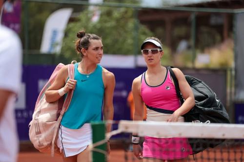 Guillermina Naya și Nadia Podoroska la turneul din Chile
