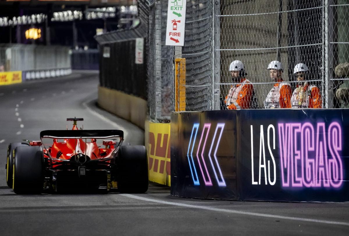 Nimeni nu-l poate opri pe Max Verstappen: a plecat de pe 2, a fost penalizat cu 5 secunde, dar tot a câștigat cursa de Formula 1 din Las Vegas!