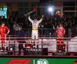 Max Verstappen și Sergio Perez, pe podium la Las Vegas în costume inspirate de ținutele lui Elvis Presley