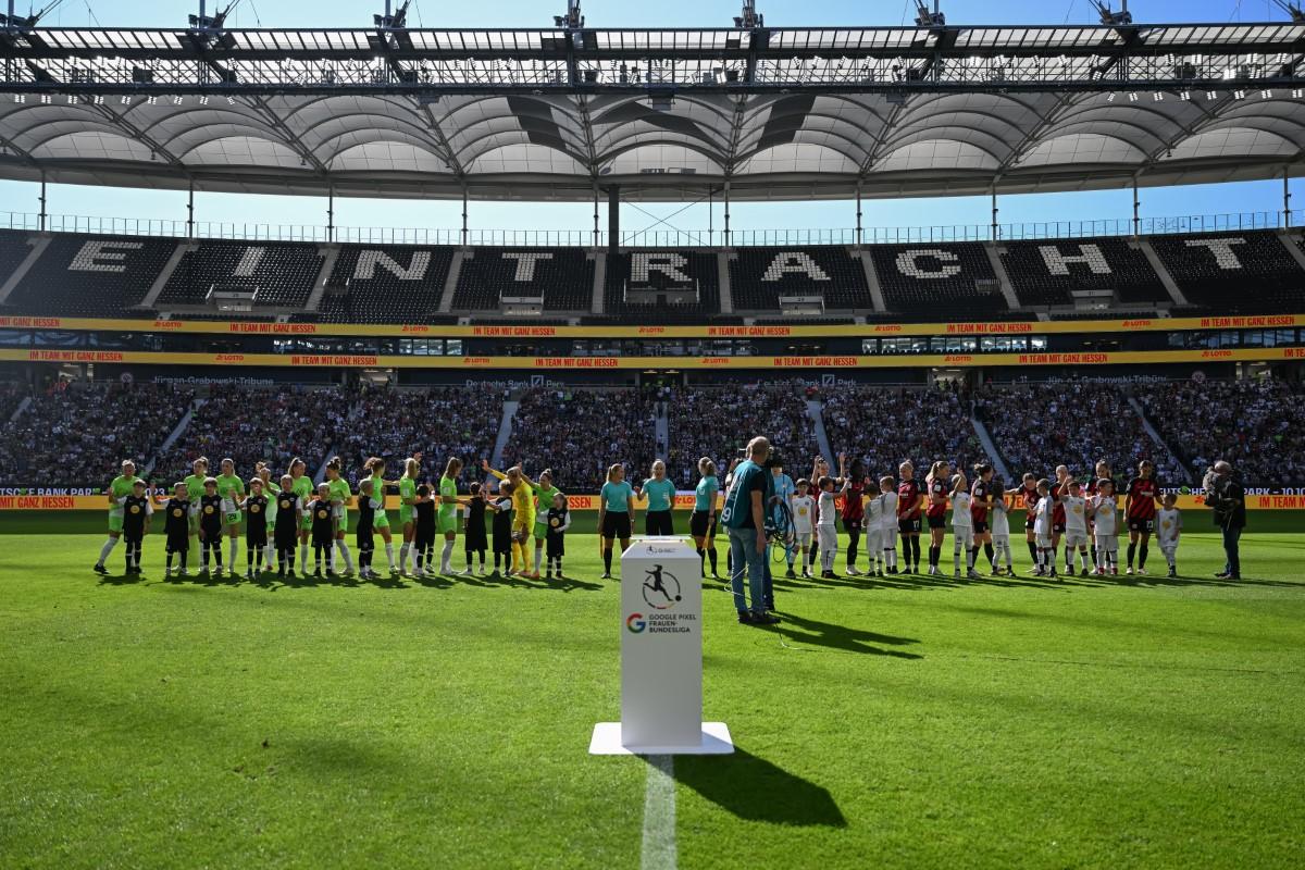 Ultima calificată la EURO a fost decisă la penalty-uri » Cum arată programul complet la turneul final: când joacă România