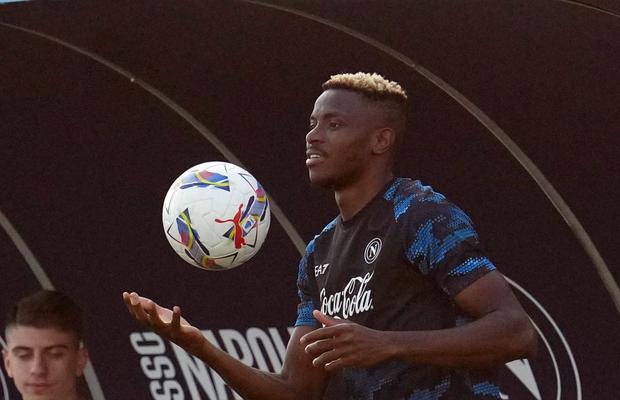 Schimb pe axa Manchester United - Napoli! Un vârf abia plecat din Italia a fost oferit pentru fostul golgheter al Seriei A