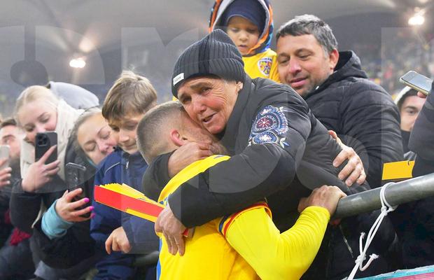 EMOȚIE! Imagine înduioșătoare la România - Cipru, surprinsă la final de fotoreporterul GSP