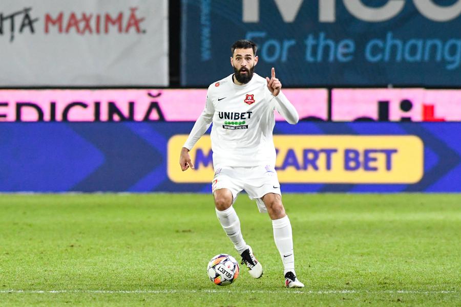 Vahid Selimovic // FOTO: Imago Images Nu i-au mai suportat gafele și l-au dat afară de la clubul din Superliga: „Nu mai contăm pe el”