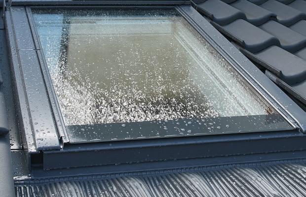 Cum am scăpat definitiv de infiltrații cu noile ferestre de mansardă VELUX GBL