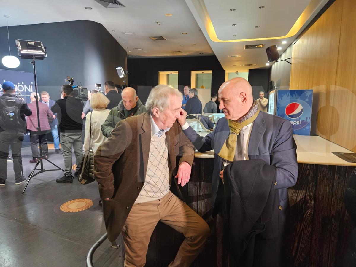 Cum a apărut Valentin Ceaușescu la lansarea filmului despre Ladislau Boloni » Cu cine s-a întreținut