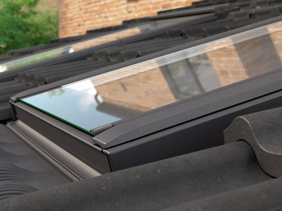 Cum am scăpat definitiv de infiltrații cu noile ferestre de mansardă VELUX GBL