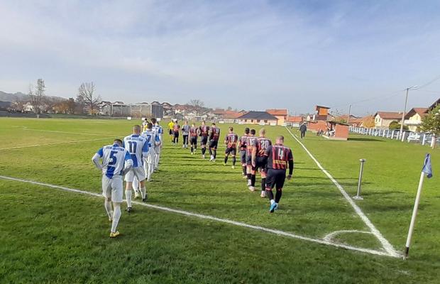 Un tânăr fotbalist de 18 ani a murit în circumstanțe neclare