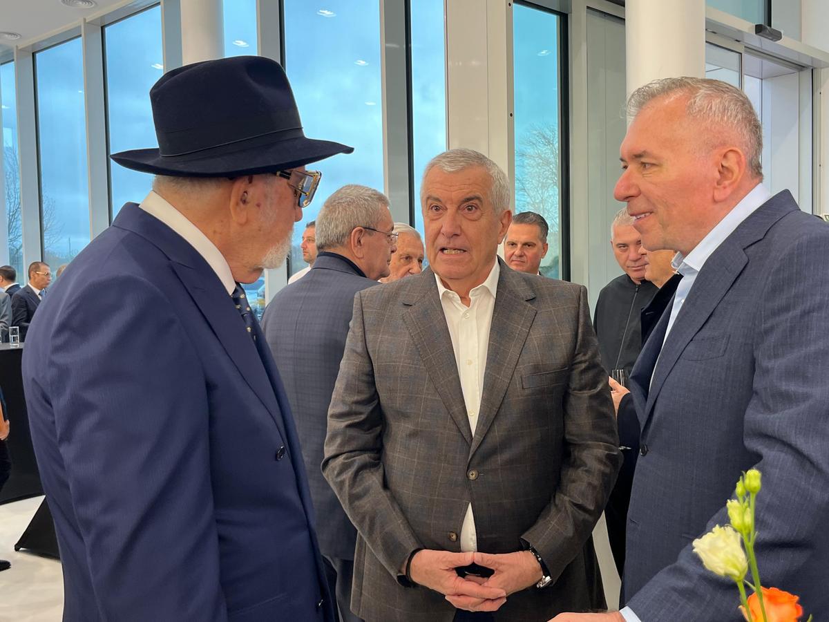 Ion Țiriac și fiica lui au tăiat panglica la Otopeni, lângă nume mari din sport » Gică Hagi i-a ales mașina lui Ianis: „E absolut fenomenal ce văd aici!”
