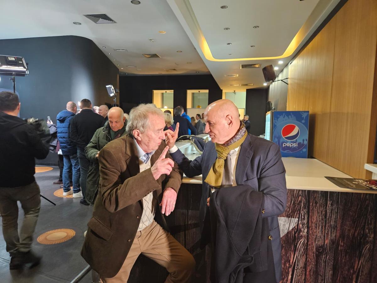 La premiera de la București a filmului despre cariera sa, Ladislau Boloni a vorbit despre banca echipei naționale: „Începem să punem boii în spatele căruței?”