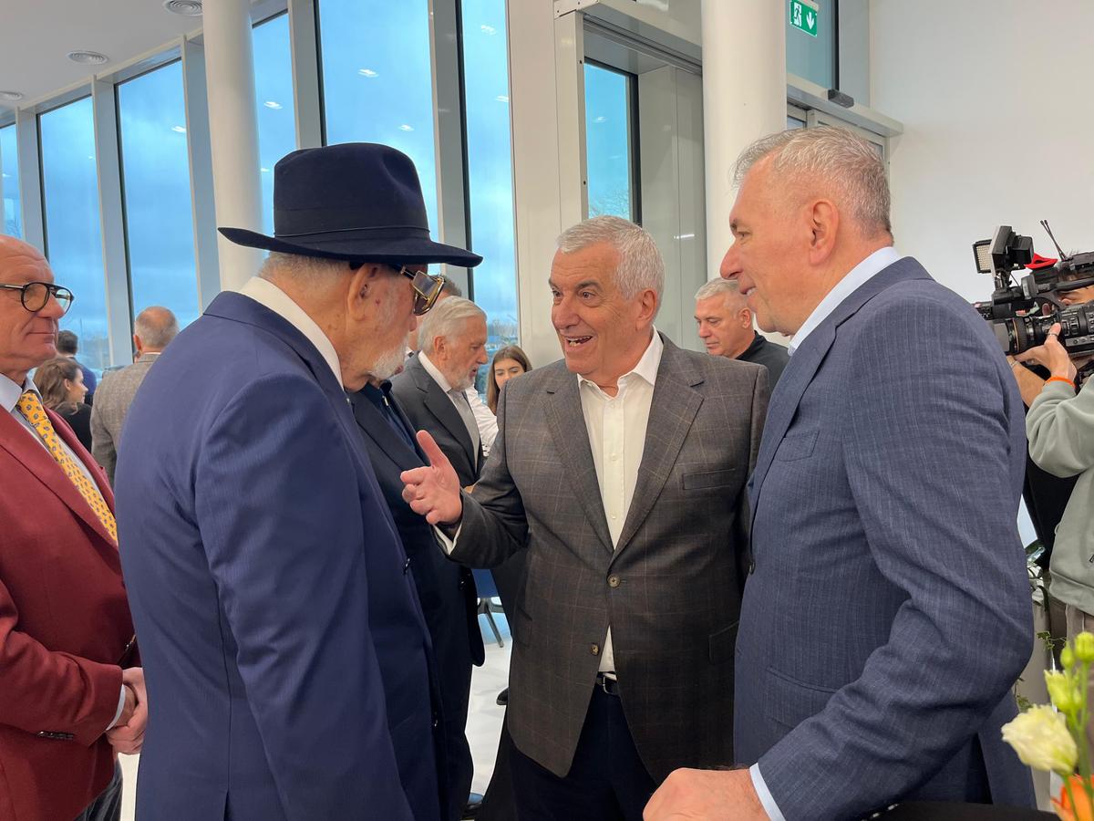 Ion Țiriac și fiica lui au tăiat panglica la Otopeni, lângă nume mari din sport » Gică Hagi i-a ales mașina lui Ianis: „E absolut fenomenal ce văd aici!”
