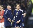Selecționerul Steve Clarke sărbătorește o calificare istorică la CM 2026, alături de Scott McTominay, care a deschis scorul cu o „foarfecă” / Foto: Imago