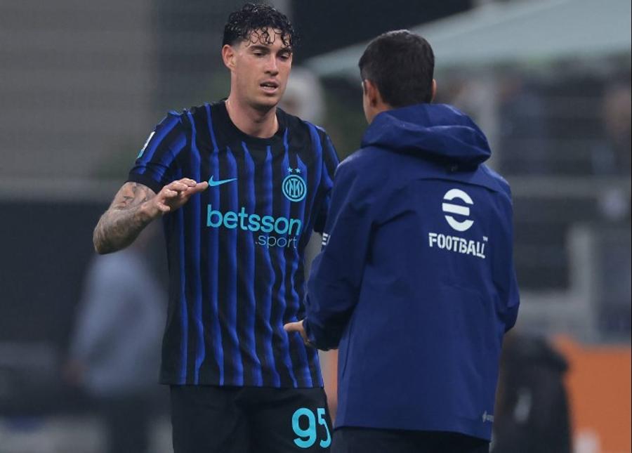 Alessandro Bastoni are în total 271 de meciuri la Inter, pentru care a marcat 7 goluri și a oferit 28 de assisturi / Foto: Imago Titularul lui Cristi Chivu, ajuns pe radarul Barcelonei: mai are patru propuneri! + Ce mutare pregătește Inter