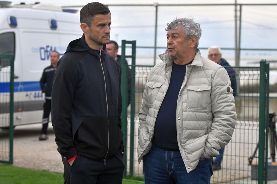 Președintele dinamoviștilor, Andrei Nicolescu, stând de vorbă cu Mircea Lucescu, în ianuarie 2025, în stagiul din Antalya Surpriza de la Dinamo! Mircea Lucescu a întrebat despre fotbalistul lui Kopic
