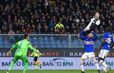 CRISTIANO RONALDO. VIDEO „Aeriana” de 2,56 metri a lui Ronaldo, comparată cu o operă de artă a lui Chagall: „Spuneți-mi CR7 Air Jordan!”