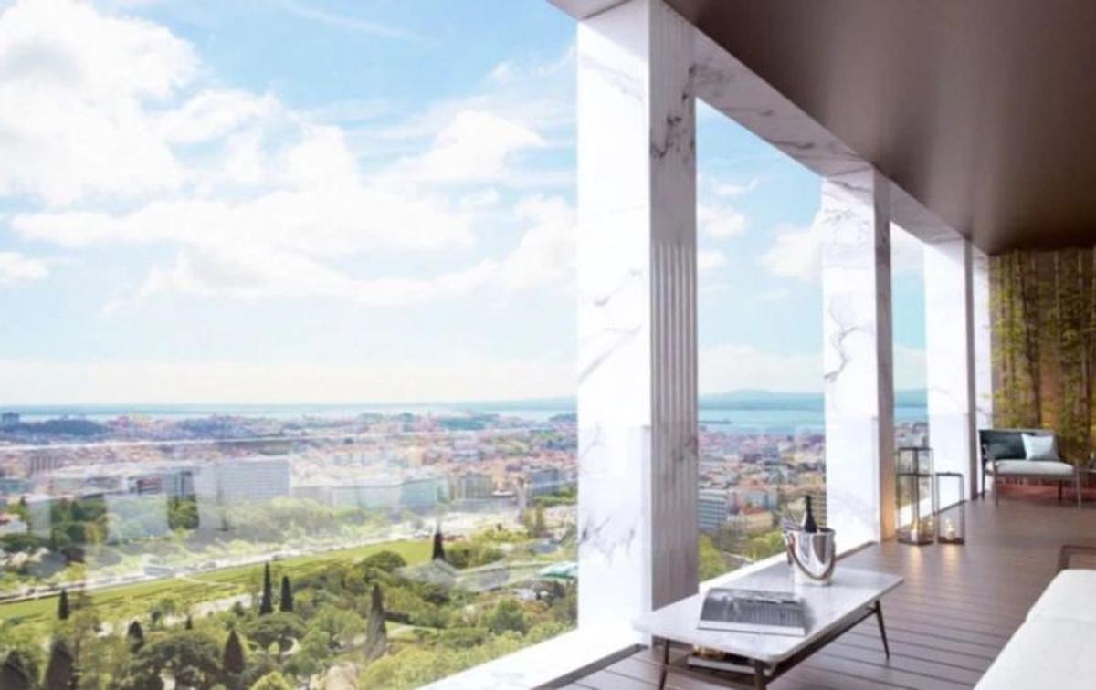 FOTO Cristiano Ronaldo și-a cumpărat o casă de 7,2 milioane de euro în cartierul în care a copilărit! Cum arată locuința în care poate intra abia din 2021