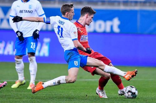 Dennis Man a evoluat extraordinar contra Craiovei. Sursă foto: Facebook FCSB Official