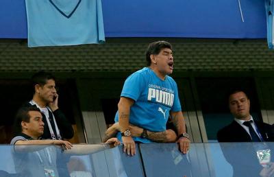Noi dezvăluiri despre viața lui Diego Maradona! Fosta iubită a argentinianului: „Era violent şi bolnav de gelozie”