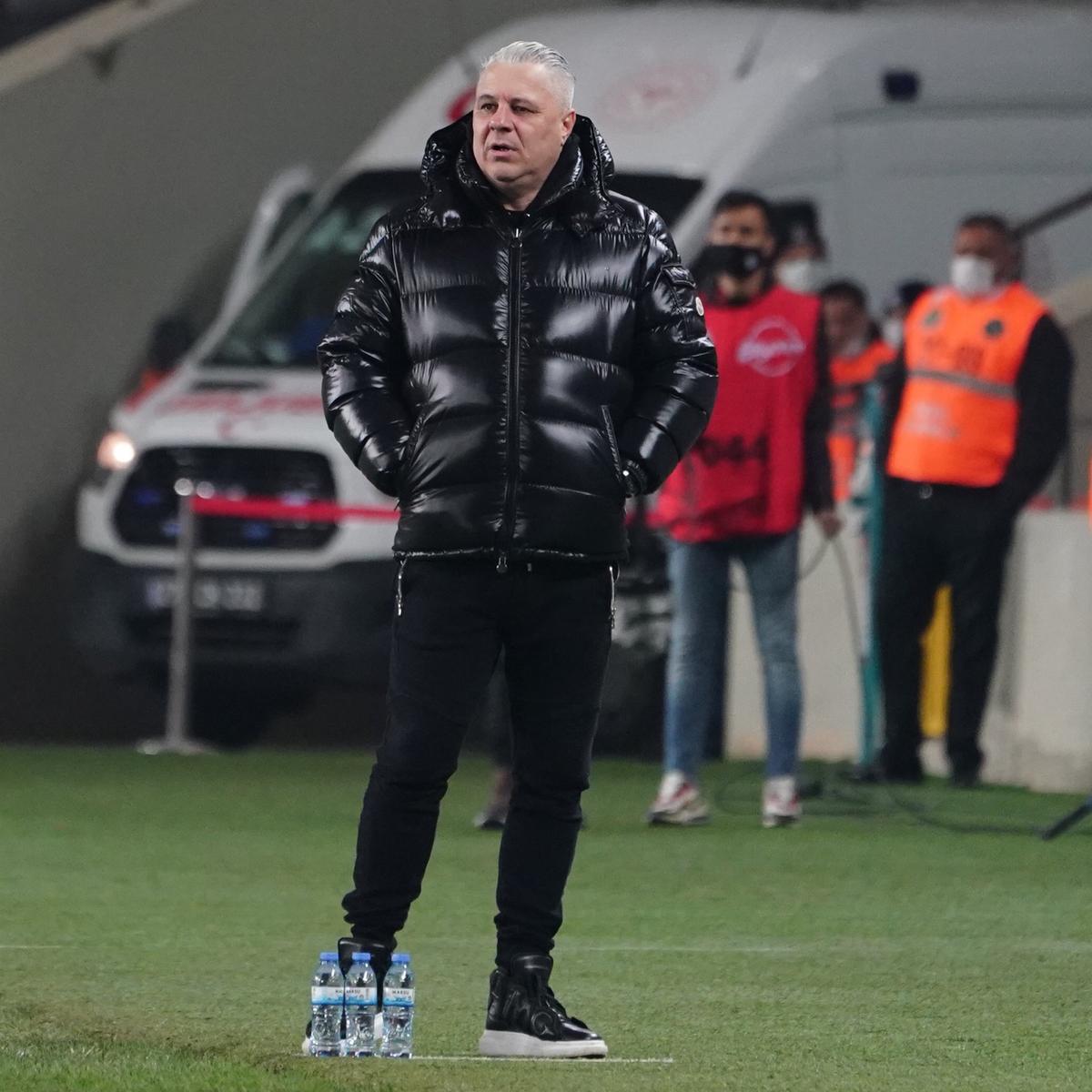 Gaziantep - Fenerbahce 3-1. VIDEO+FOTO Marius Șumudică, victorie senzațională: urcă pe loc de cupă europeană în Turcia! Alexandru Maxim a marcat