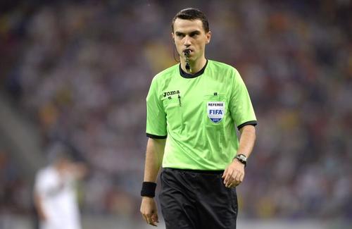 Ovidiu Hațegan (40 de ani) a fost delegat la meciul dintre Clinceni și Dinamo, din runda cu numărul 14 a Ligii 1.