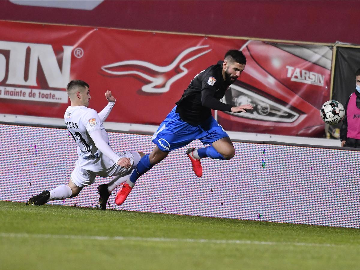 Marcel Pușcaș explică de ce Mircea Rednic are probleme la Viitorul: „Gică Hagi e ca un dresor care stă în tribună! E ciudat pentru jucători”