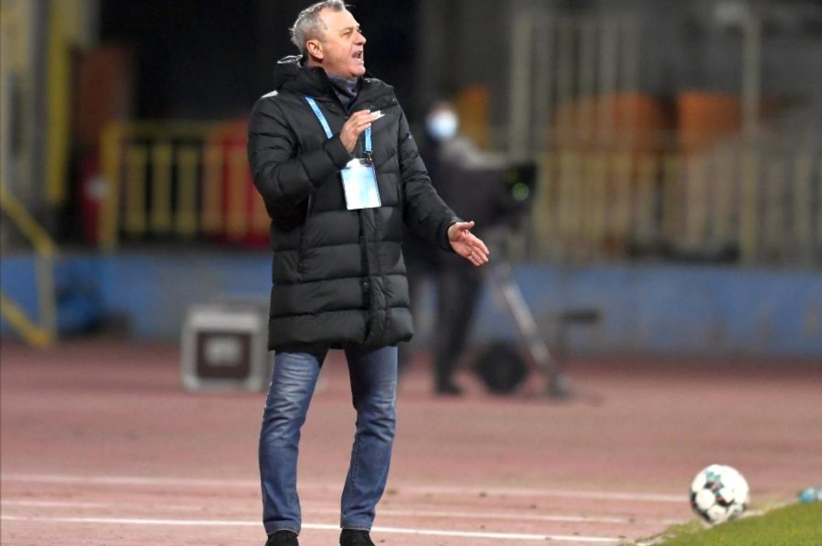 Mircea Rednic, devastator: „La fiecare fază cădea câte unul: targă, cârcei. Am 3 portari, poate fac unul bun din ei”