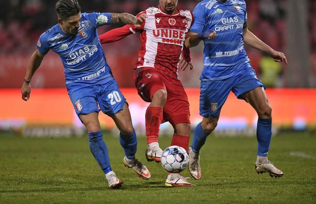 Încă un antrenor din Liga 1 se plânge din cauza programului: „Am avut 3 meciuri în 6 zile”