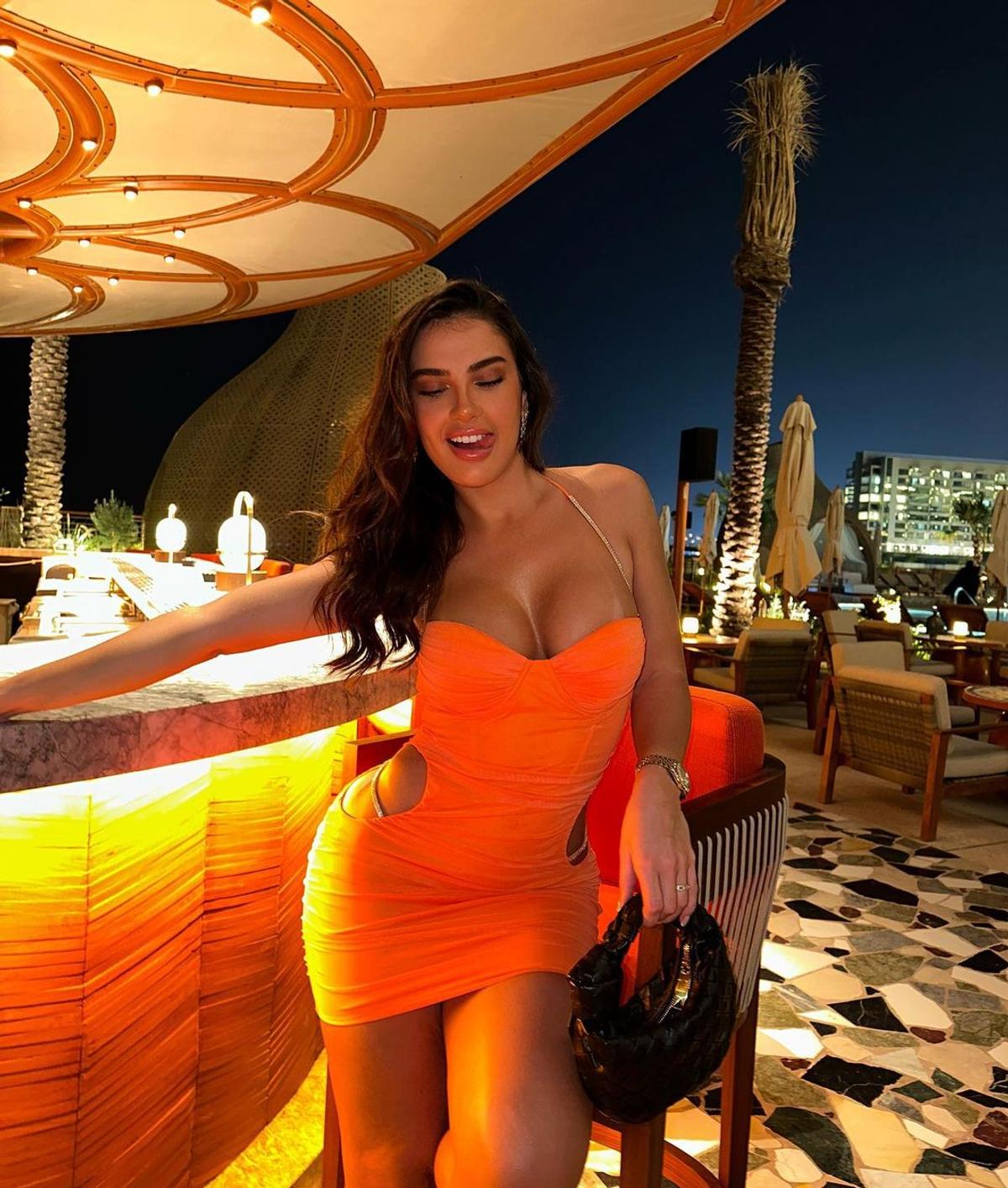Adriana Paul