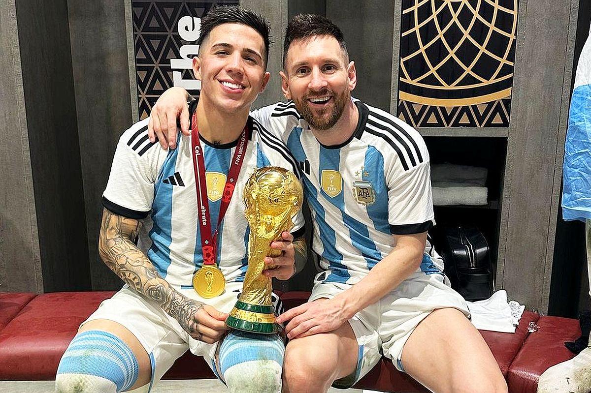 Ce poveste, ce traseu! Messi a purtat în finala cu Franța simbolul primit cu 4 ani în urmă: „Un cadou din partea mamei”