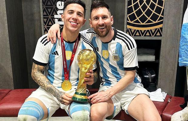 Ce poveste, ce traseu! Messi a purtat în finala cu Franța simbolul primit cu 4 ani în urmă: „Un cadou din partea mamei”