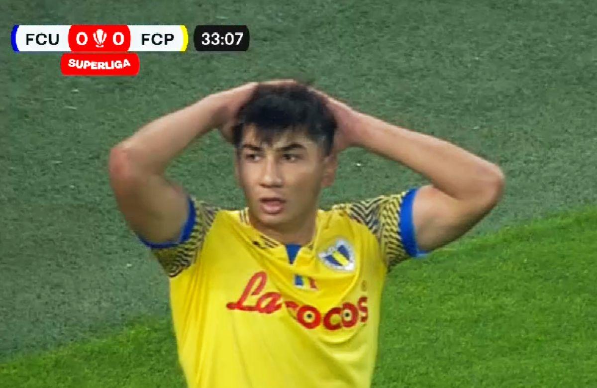 Ratarea sezonului în Superligă! Toți fotbaliștii și-au pus mâinile în cap! Cum a putut să tragă deși era singur la 6 metri