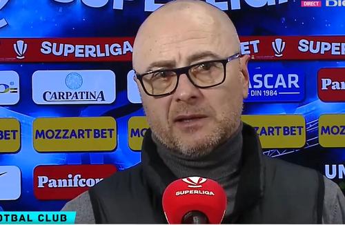 FCSB a învins-o pe Poli Iași, scor 3-1, în runda cu numărul 21 din Superligă. Leo Grozavu, antrenorul gazdelor, a fost extrem de nervos la interviuri.
