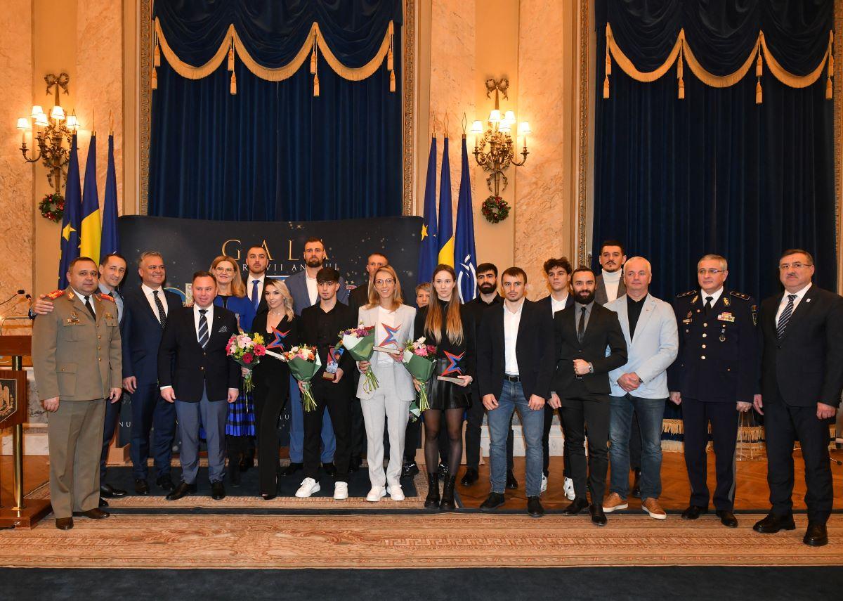 CSA Steaua și-a premiat sportivii cei mai valoroși din 2023 » Simona Radiș, laureată pentru a patra oară la rând, mesaj din cantonamentul din Italia