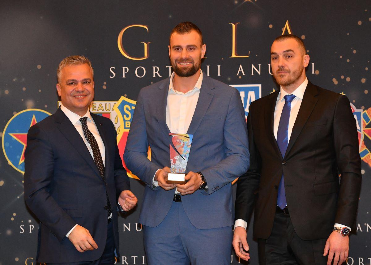 CSA Steaua și-a premiat sportivii cei mai valoroși din 2023 » Simona Radiș, laureată pentru a patra oară la rând, mesaj din cantonamentul din Italia