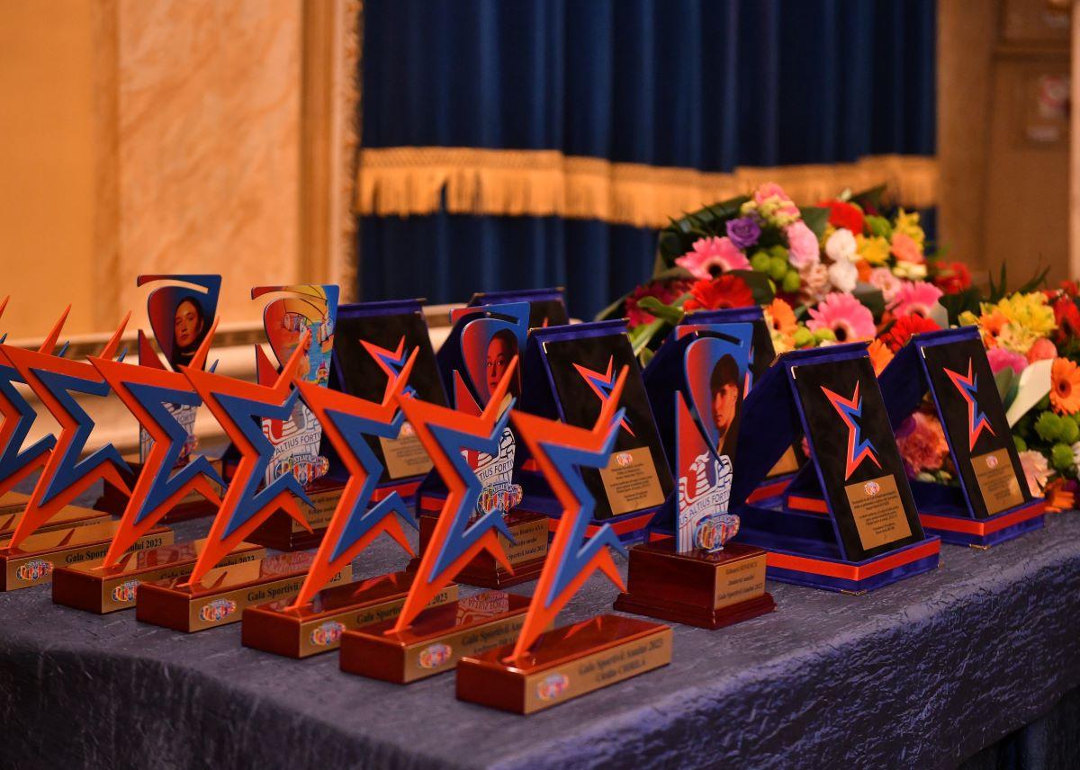 CSA Steaua și-a premiat sportivii cei mai valoroși din 2023 » Simona Radiș, laureată pentru a patra oară la rând, mesaj din cantonamentul din Italia