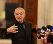 Gigi Becali, prima zi în Parlamentul României. Foto: Dumitru Angelescu