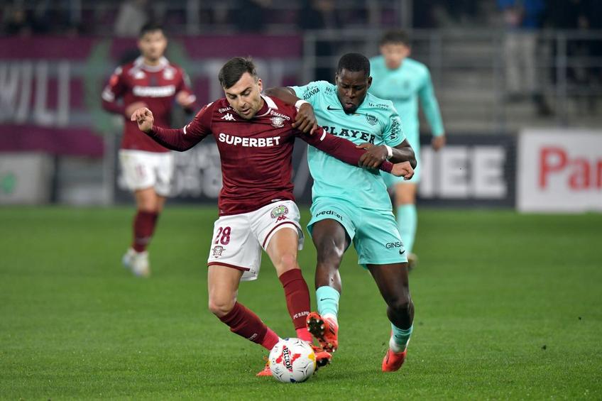 CFR Cluj a învins-o pe Rapid, scor 2-0, în ultima rundă a grupelor Cupei României. Cele două echipe merg în sferturi. Ardelenii, de pe primul loc în Grupa A, vor întâlni CSU Craiova. De pe locul secund, Rapid va juca cu Metalul Buzău.