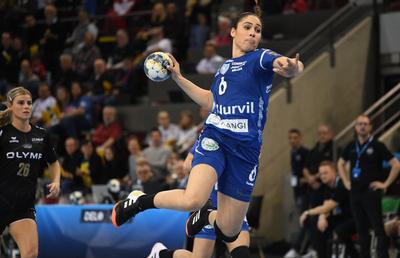 Tunisianca Asma Elghaoui va juca în naționala României de handbal feminin: „Eu nu sunt străină! Eu sunt româncă!”