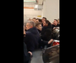 Imagini incredibile în Grecia: Răzvan Lucescu a căzut pe scări